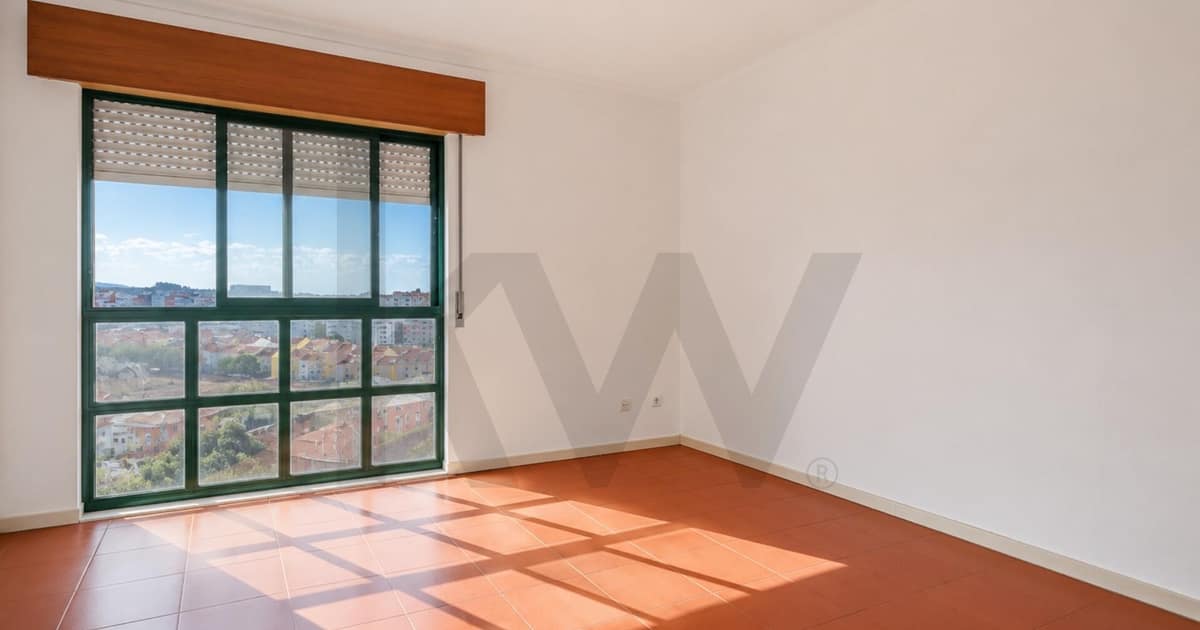 Apartamento T3 com excelentes vistas